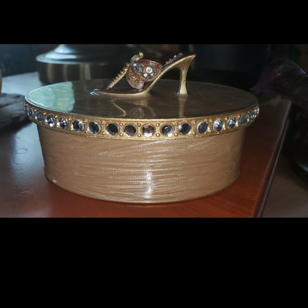 Stylish Tan and Gold Shoe Trinket Box